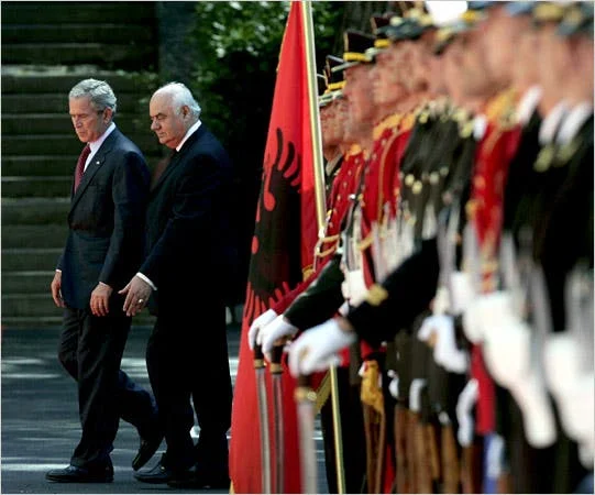 Bush's statement that the VV had called “naire” of the incorrect “: Independence is the goal