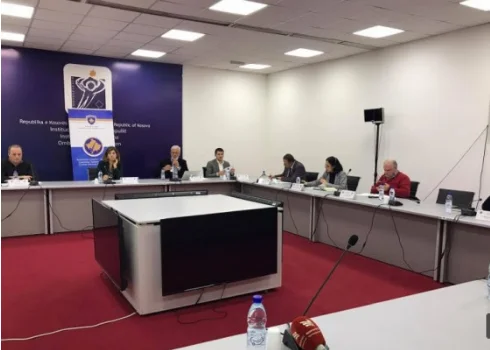 Les représentants de VV à la CEC accusent Daka de perdre sa crédibilité, de se rencontrer avec un désaccord