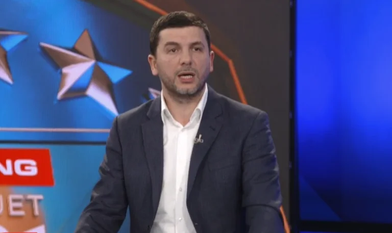 Memli Krasniqi: Kurt kommt nur mit Leuten in die Debatte, die es nicht verderben