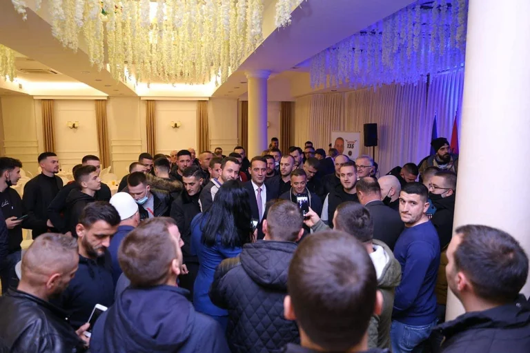 Daut Haradinaj: No pases las encuestas, pero sal a conocer a la gente