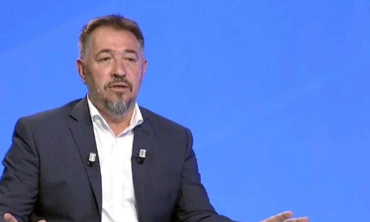 Lushtaku konfirmon fjalët e Molliqajt: Po, Rexhep Selimi ma dha fjalën se VV do ta votonte shpërbërjen e Speciales