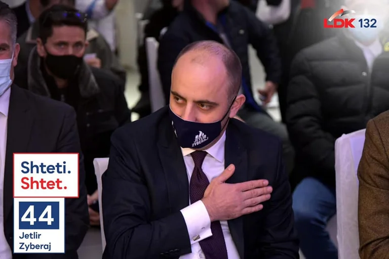 Zyberaj di AKR: Lo stato non è più <x0).