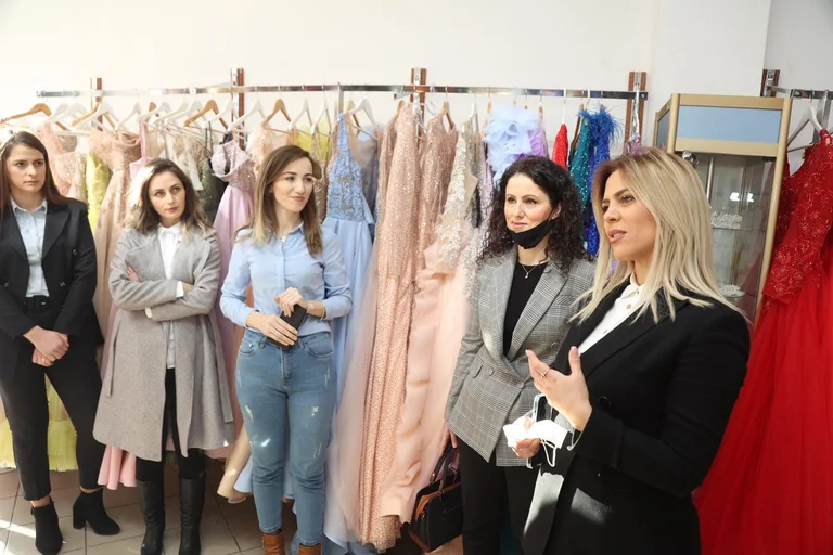 Deliu-Codra: New Creators, Repurchasing will give them support through grants in the business support package.