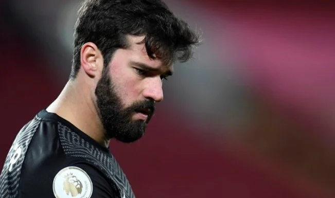Drawn Aliceson with two consecutive mistakes: City restores supremacy in Anfield