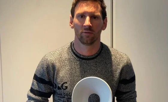 Lionel Messy announces top decade player