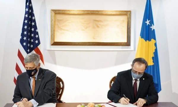 El Acuerdo Americano de Inversión entró en vigor, Hoti reúne negocios mañana