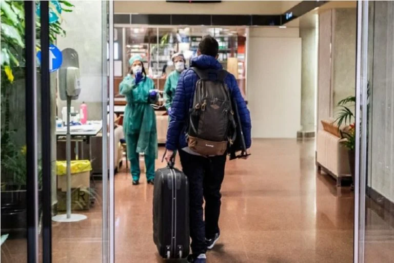 Italien zugelassene Antikörperbehandlung COVID-19