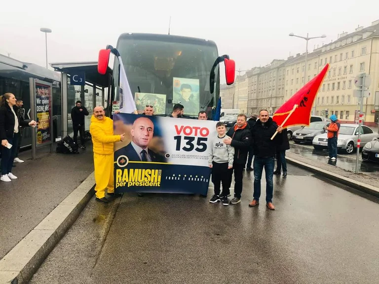 Haradinaj pour la diaspora: le 14 février est la direction de notre pays, alors participez-y