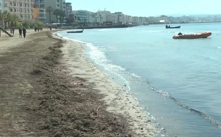 Trouvé une personne morte sur la côte de Durres