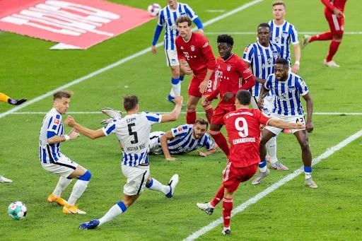 Formations officielles publiées par le jeu Berlin Herthha Bayern Munich