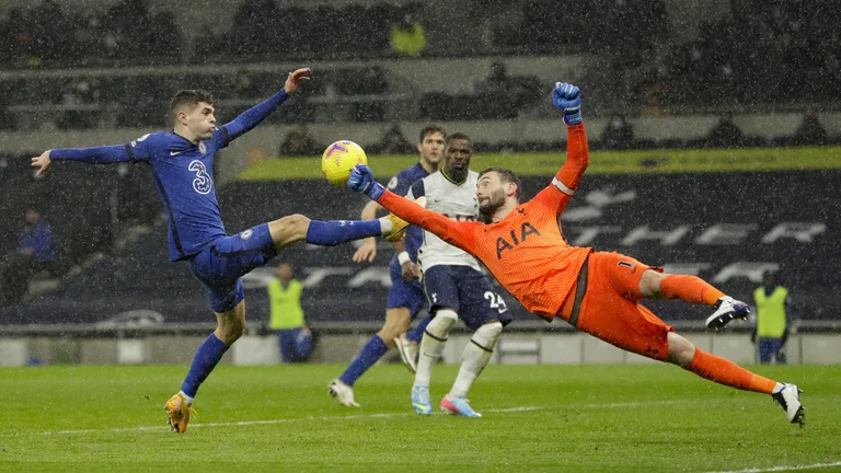 Chelsea beat minimal but absolute-class Tottenham