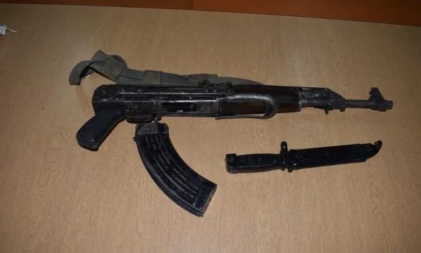 The home of a 19-year-old in Ferizaj, confiscated a Kalashhinkov