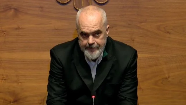 “L'Albanie est le pays où le chômage est le plus faible de la région, c'est-à-dire le fait”
