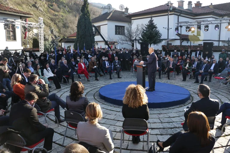 Haradinaj: Ich werde immer bereit sein, gegen die serbische Politik, Vuciqi