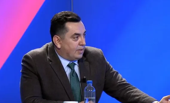 Ahaz: Kurt is not respecting court decisions, calling for anarchy