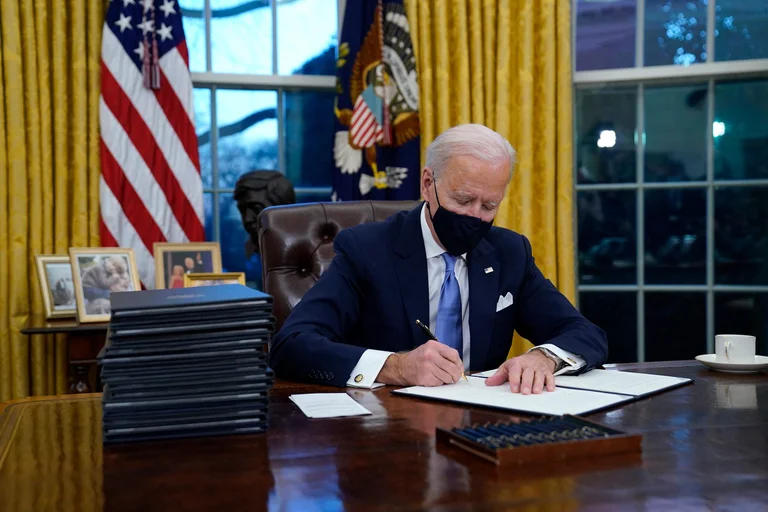 Biden talks about the letter Trump left on the table