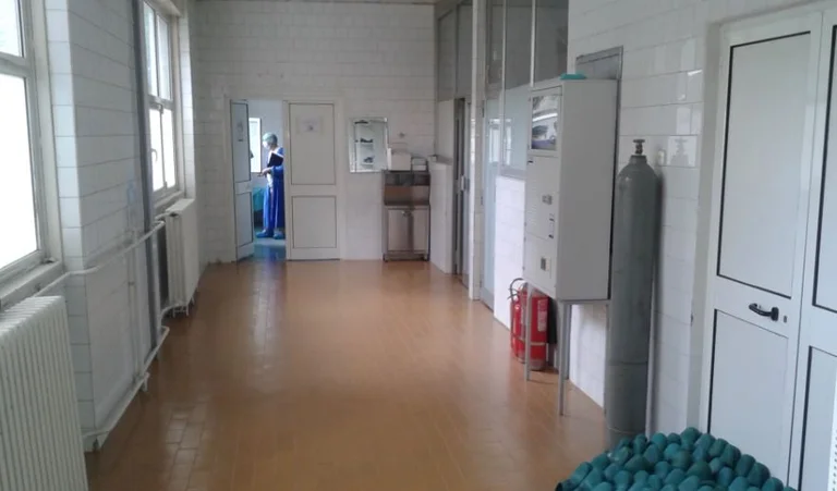 At Peja Hospital, 71 patients are being treated in COVID-19, 11 are in serious condition.