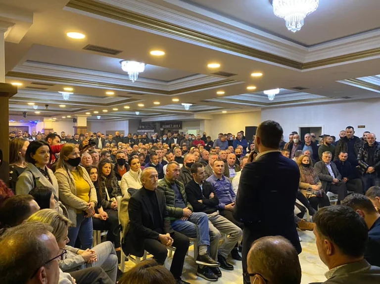 Lushtaku: Il recupero del Kosovo rende i catari audaci del PDK