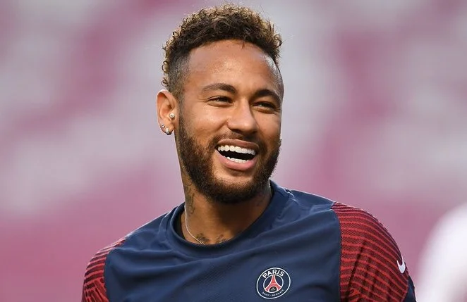 Neymar decides ultimately for his future