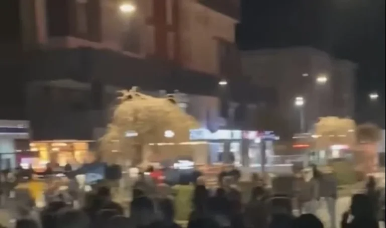 In dettaglio l'intervento che hanno fatto sulla visita di Albin Kurti a Skenderaj