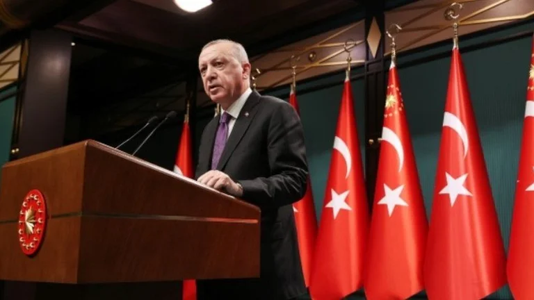 Erdogan avec des déclarations honteuses pour les LGBT, jusqu'à ce que la police arrête les étudiants