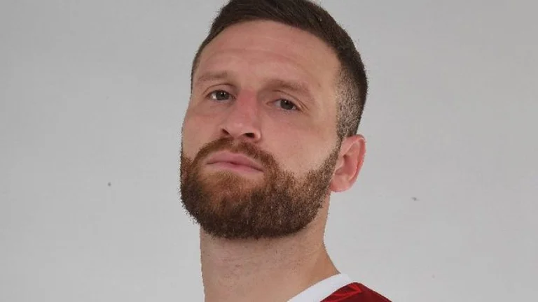 Arsenal addio a Shkodra Mustaf