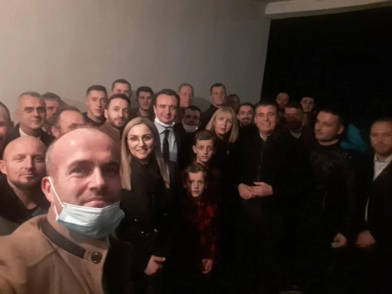 After being received with cheers in Skenderaj, Kurt appears from Prekazi