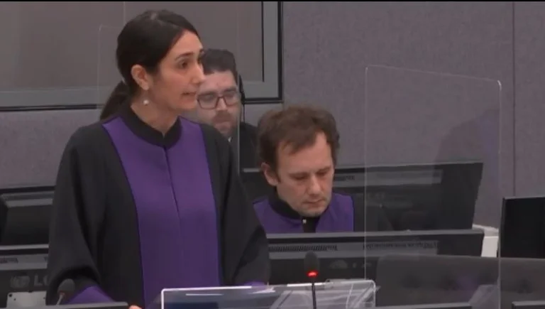 Dal Tribunale Speciale: L'accusa ha messo un altro test, ha intervistato un testimone che non era sulla lista.