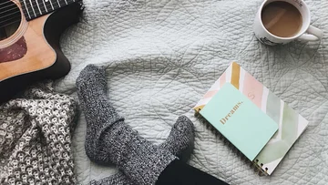 How to stay warm in winter without spending too much money!
