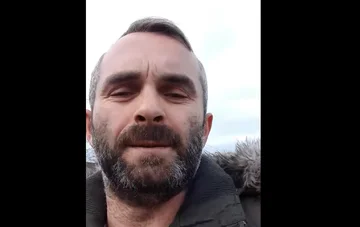 Exile promet 58 millions d'euro usine de préservatifs si vous gagnez Albin Kurti (Vidéo)