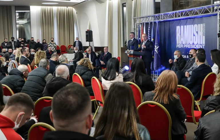 Haradinaj në Pejë: Kosova nuk dorëzohet as nga pandemia e as nga Serbia, ajo e ka Forcën e vet
