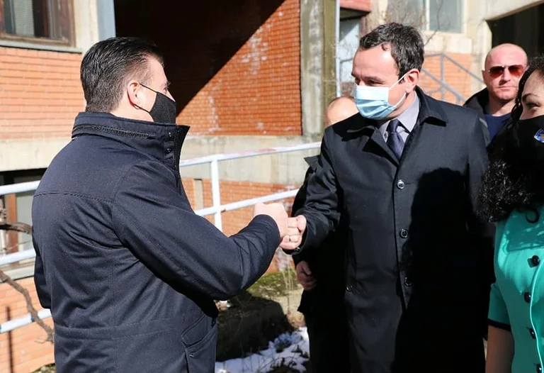 Agim Bahtiri ‘funny’: Të gjitha takimet e Kurtit dhe Osmanit në Mitrovicë, përfunduan me sukses të plotë