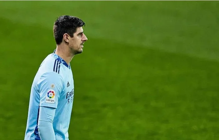 Reagon Courtois pas humbjes shokuese të Real Madridit: Nuk doja ta rrëzoja kundërshtarin