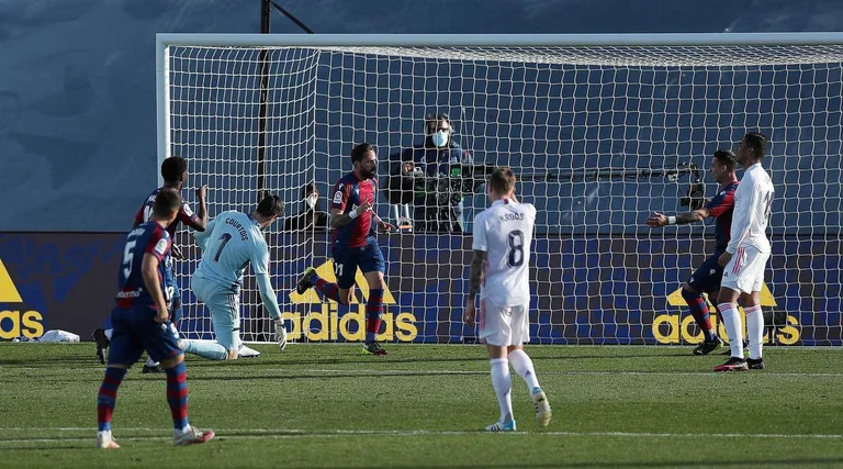 Shokohet Real Madridi midis ‘Bernabeut’, mposhtet nga Levante e Bardhit – asiston shqiptari