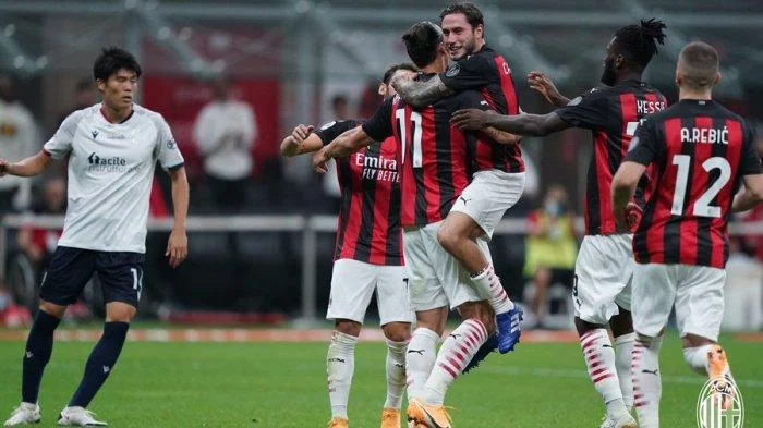 Bologna-Milan: Publikohen formacionet zyrtare