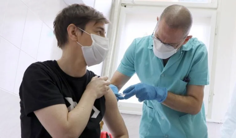Terza Serbia al mondo per il vaccino anti-concivico