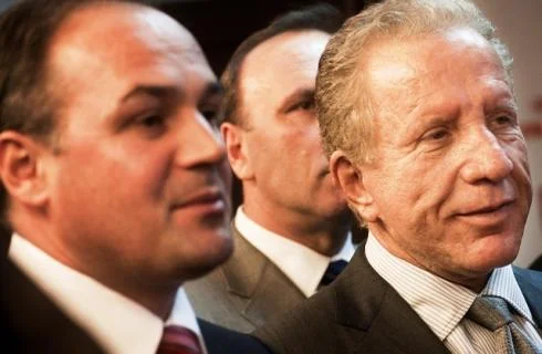 Pacolli: Enver Hoxhaj është më bukurosh se unë, por i duhen 250 vjet për të më arritur
