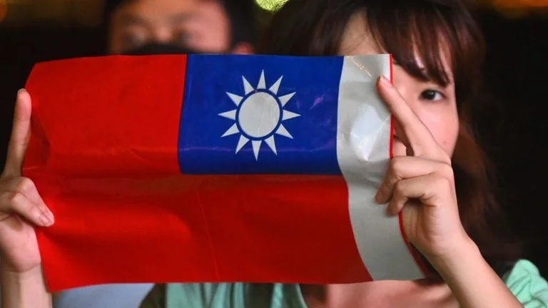 Kina kërcënon hapur Taivanin pas mbështetjes së Bidenit: Pavarësia për ju është luftë