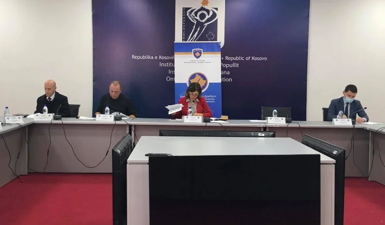 Tensione në KQZ – Daka: Jemi shndërruar në institucion ku partitë po i shpalosin platformat politike