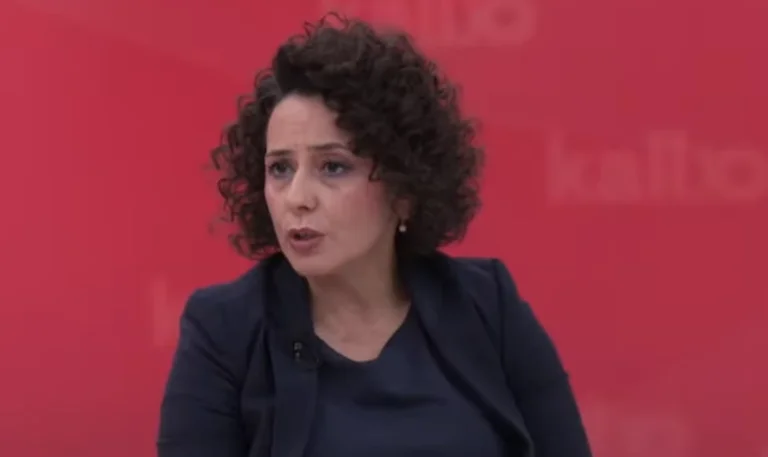 Adriana Hoxhiq komenton planin që votat e Listës Serbe t’i shkojnë asaj