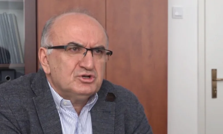 E turpshme: Drejtori i IKShPK-së shkel masat dhe rekomandimet e institutit, pi kafe në restorant