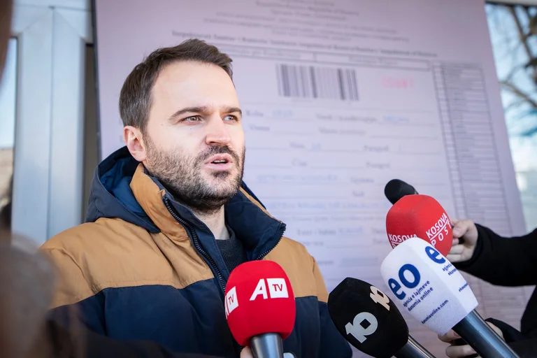 PSD ‘dënon’ Armend Zemajn me 3 milionë euro: Të falen dënimet ndaj qytetarëve