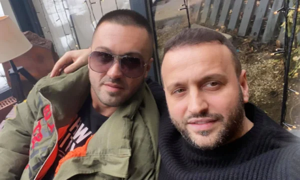 Menaxheri i famshëm me postim prekës për vrasjen e Albert Krasniqit