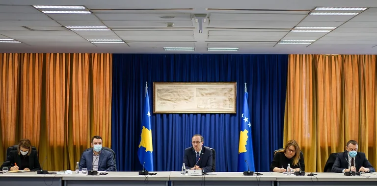 Hoti lajmërohet pasi nuk u prit në takim nga kryesindikalisti shkaku i vonesës