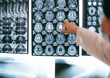 10 Surprising Things That Show High Intelligence