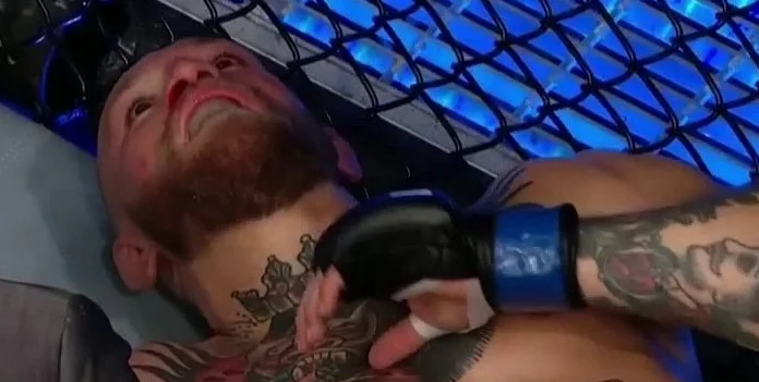 Historike: Dustin Poirier bëhet luftëtari i parë në histori që nokautoi Conor McGregor