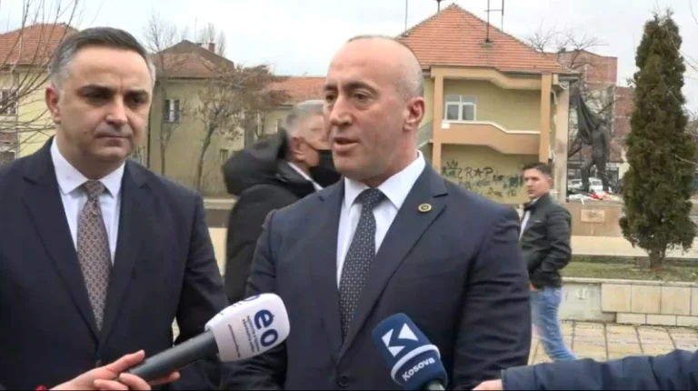 Haradinaj: Ndërhyrja e gjyqësorit në pengimin e kandidimit për deputet, s’na bënë mirë si demokraci