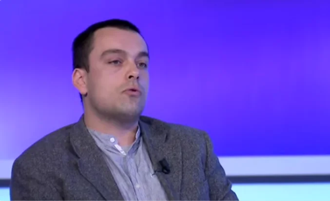 Pro-V analyst, goes against Kurt: Don't push the CEC for certificate, don't violate the law