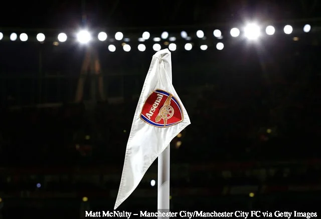 Offizieller: Fußballspieler tritt Arsenal aus Brighton bei