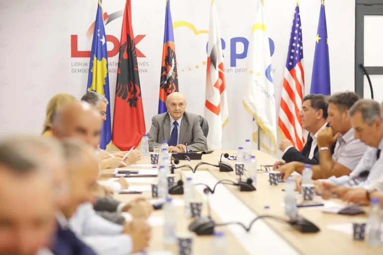 Përfundon votimi: LDK shkarkon Vjosa Osmanin, në pozitën e saj vjen Avdullah Hoti